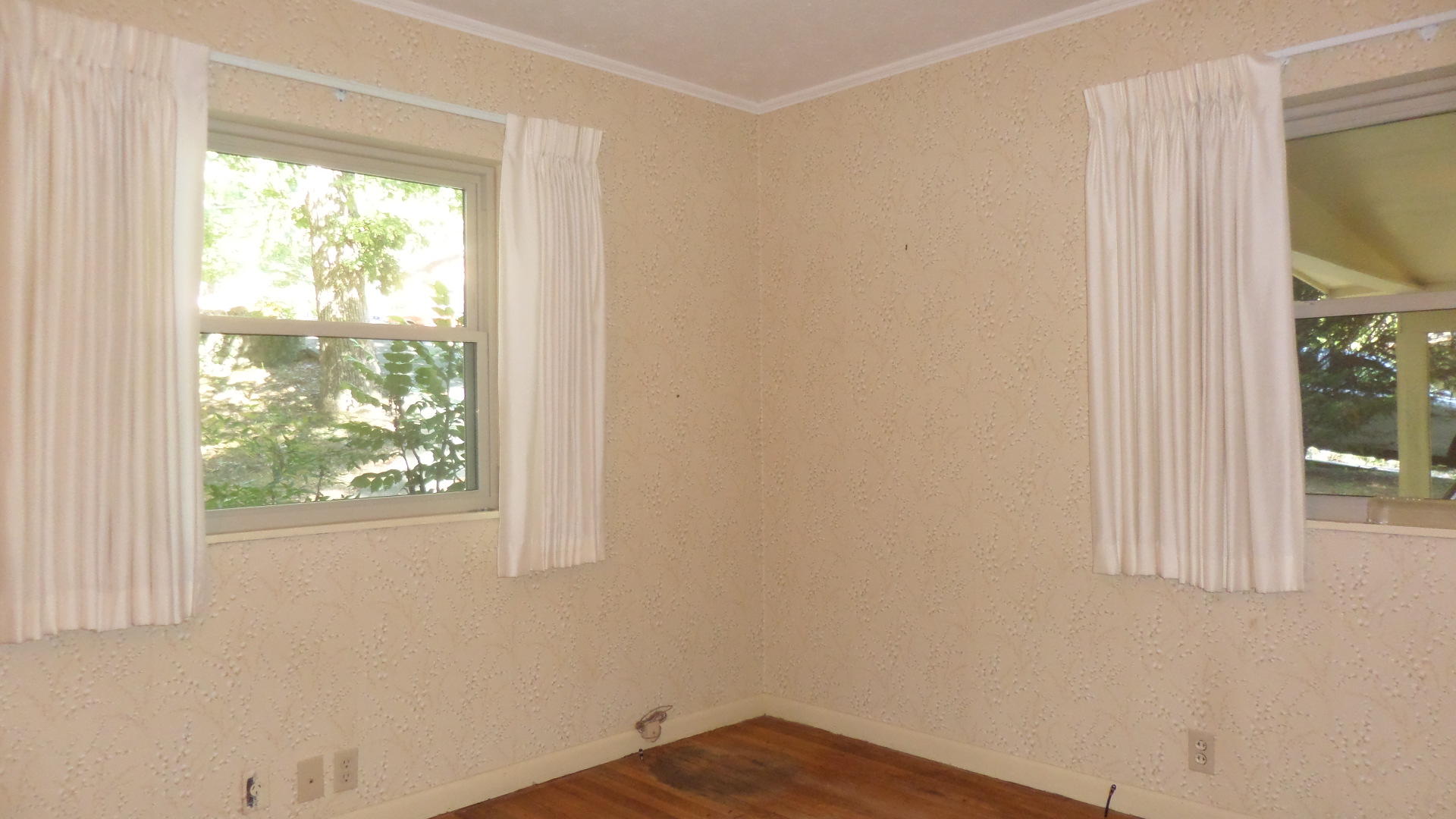 110 Chatham Lane Oak Ridge, TN 37830 - Photo 7 of 24 Master Bedroom