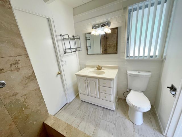 $1,995 | 74040 San Marino Circle, Palm Desert, CA 92260