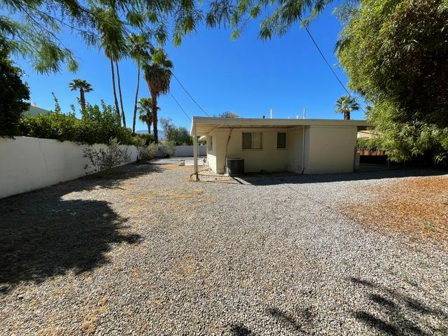 $1,995 | 74040 San Marino Circle, Palm Desert, CA 92260