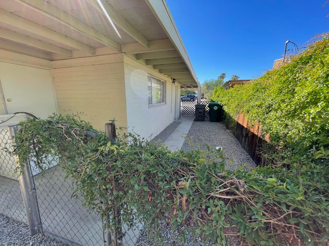 $1,995 | 74040 San Marino Circle, Palm Desert, CA 92260