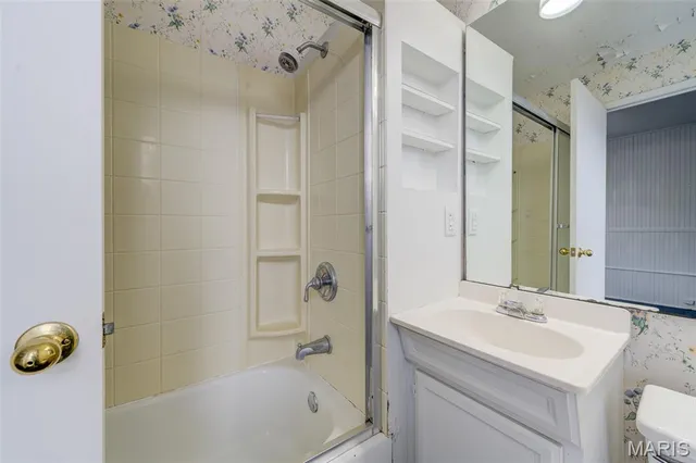 $222,500 | 909 Madison Street, St. Charles, MO 63301