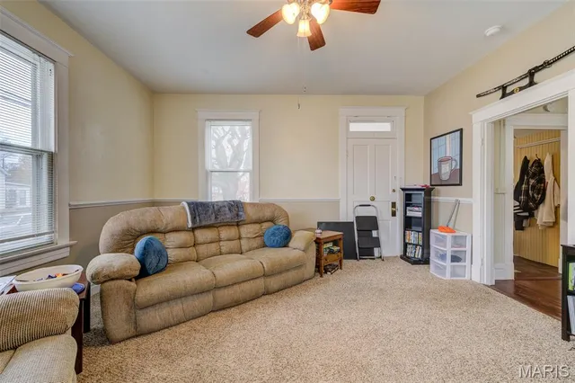 $222,500 | 909 Madison Street, St. Charles, MO 63301