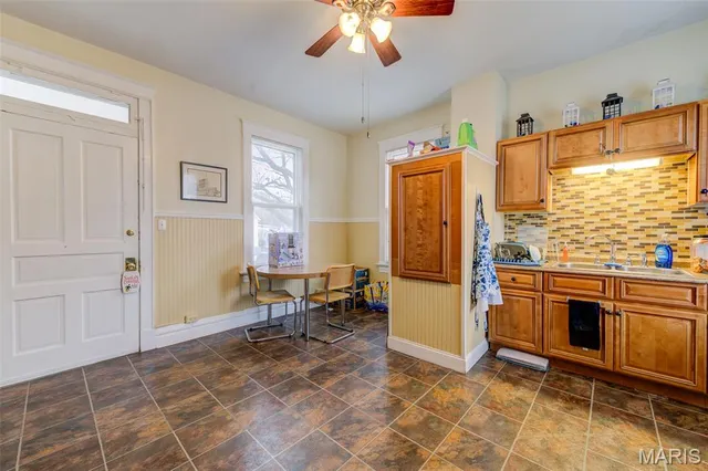 $222,500 | 909 Madison Street, St. Charles, MO 63301