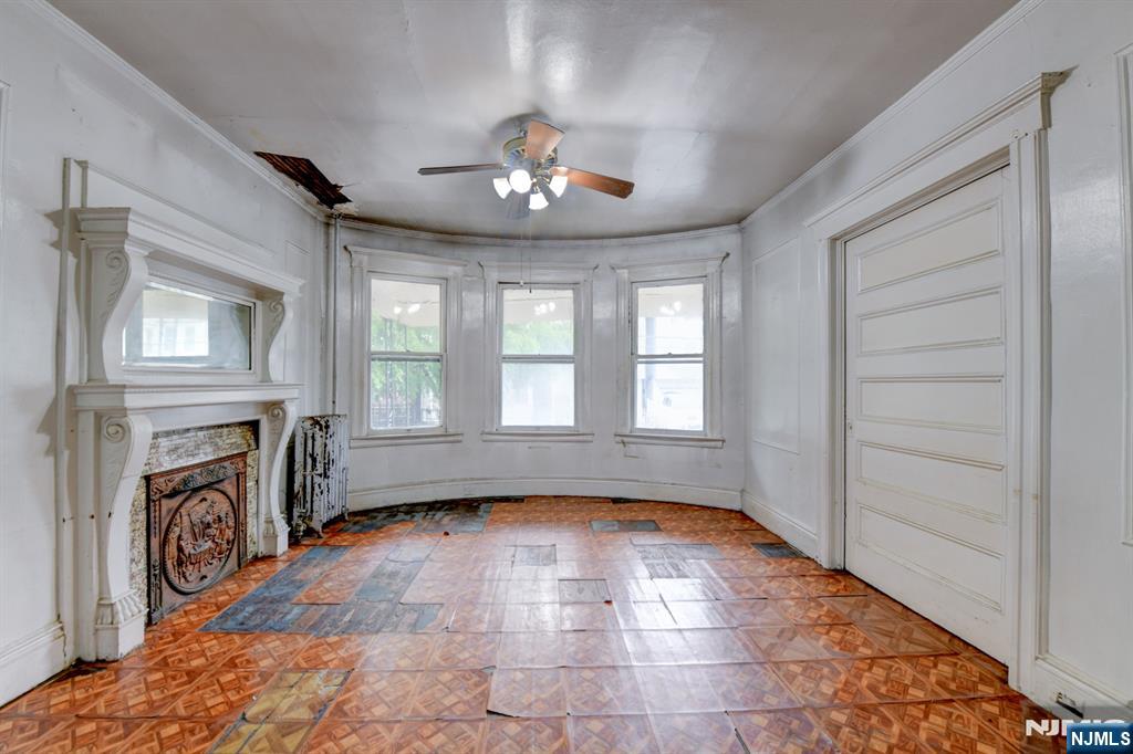 249 4th Street Newark, NJ 07107 - Photo 14 of 41
