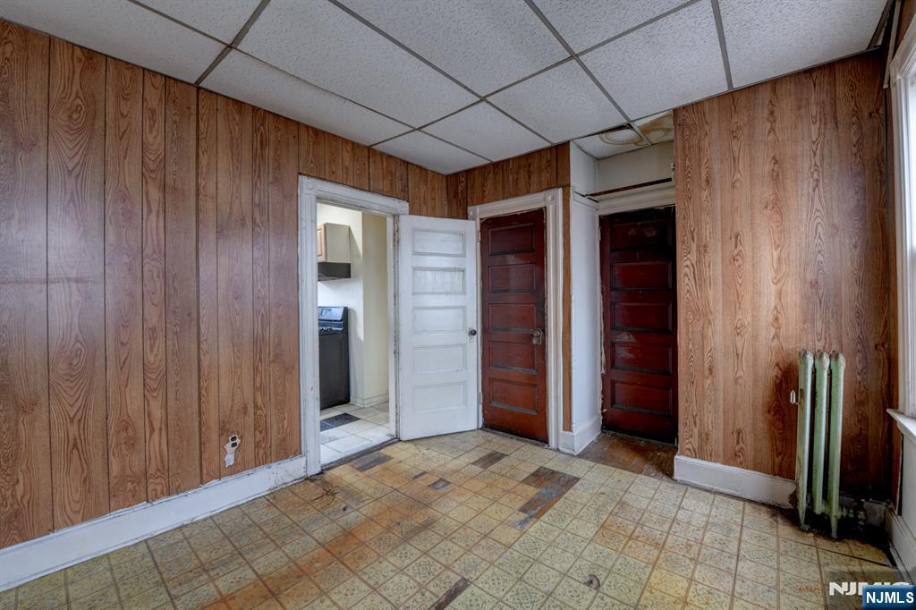 249 4th Street Newark, NJ 07107 - Photo 33 of 41