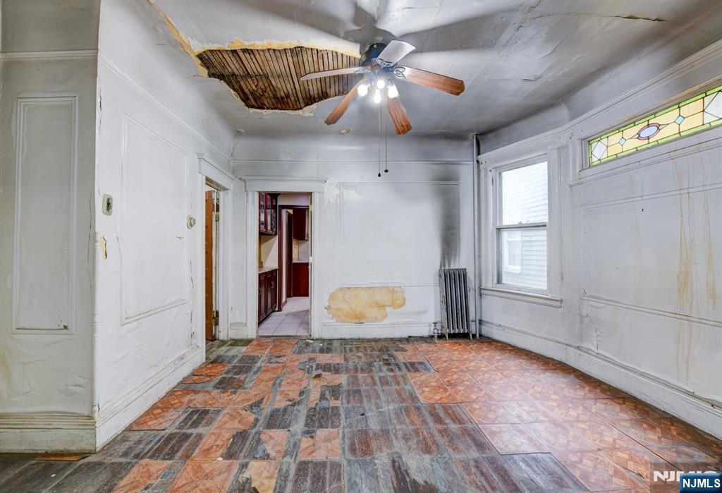 249 4th Street Newark, NJ 07107 - Photo 8 of 41