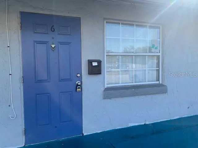 $895 | 9718 North Nebraska Avenue, Unit 6, Tampa, FL 33612