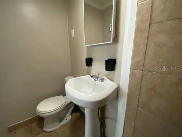 $895 | 9718 North Nebraska Avenue, Unit 6, Tampa, FL 33612