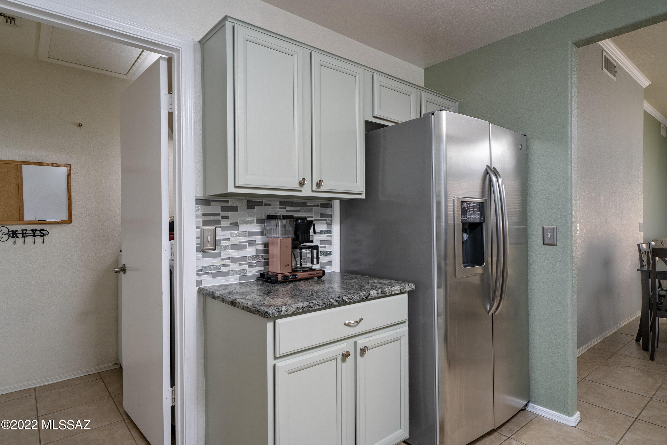 7335 East Cross Ridge Place Tucson, AZ 85710 - Photo 8 of 19