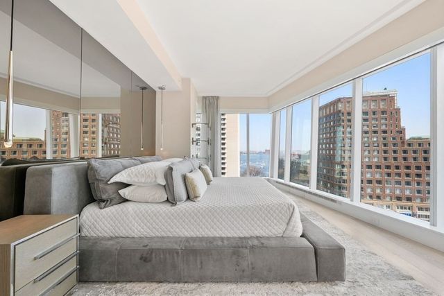 $5,100,000 | 110 Broad Street, Unit PH3, Boston, MA 02110