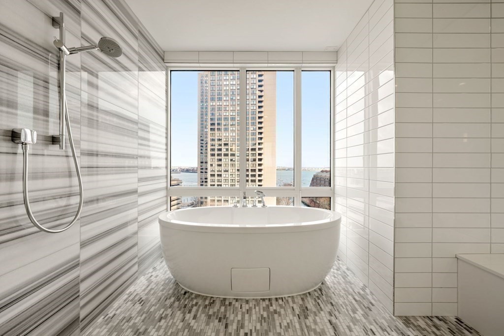 110 Broad Street, Unit PH3 Boston, MA 02110 - Photo 31 of 37