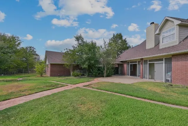 $3,200 | 2810 Cimarron Court, College Station, TX 77845