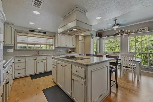 $3,200 | 2810 Cimarron Court, College Station, TX 77845