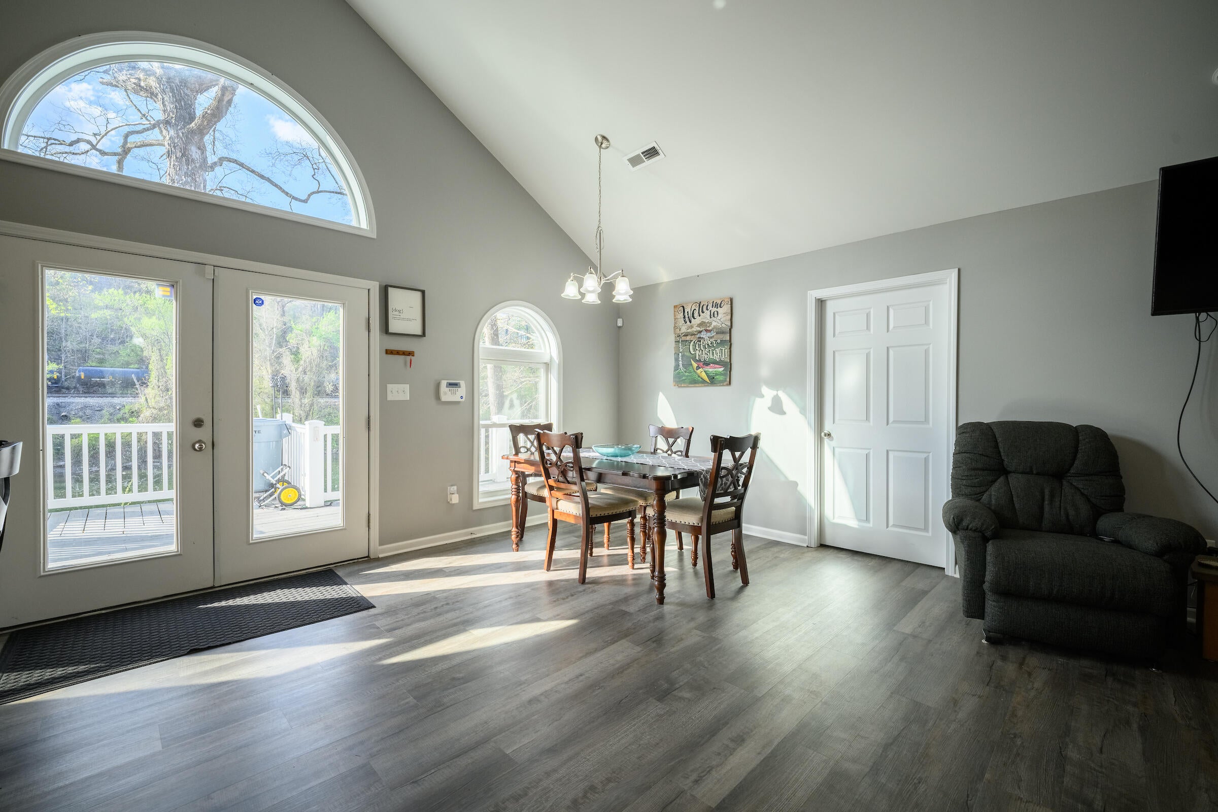 397 Coffman Hill Road Ronceverte, WV 24970 - Photo 18 of 43 Gallery Image 18