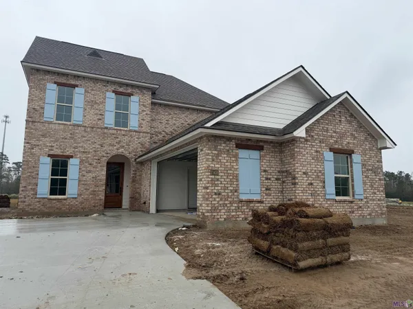 $407,985 | 21438 Yellow Fin Drive, Springfield, LA 70462