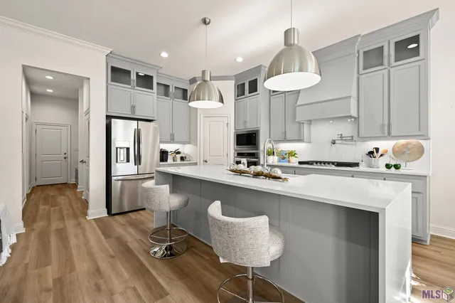 $407,985 | 21438 Yellow Fin Drive, Springfield, LA 70462