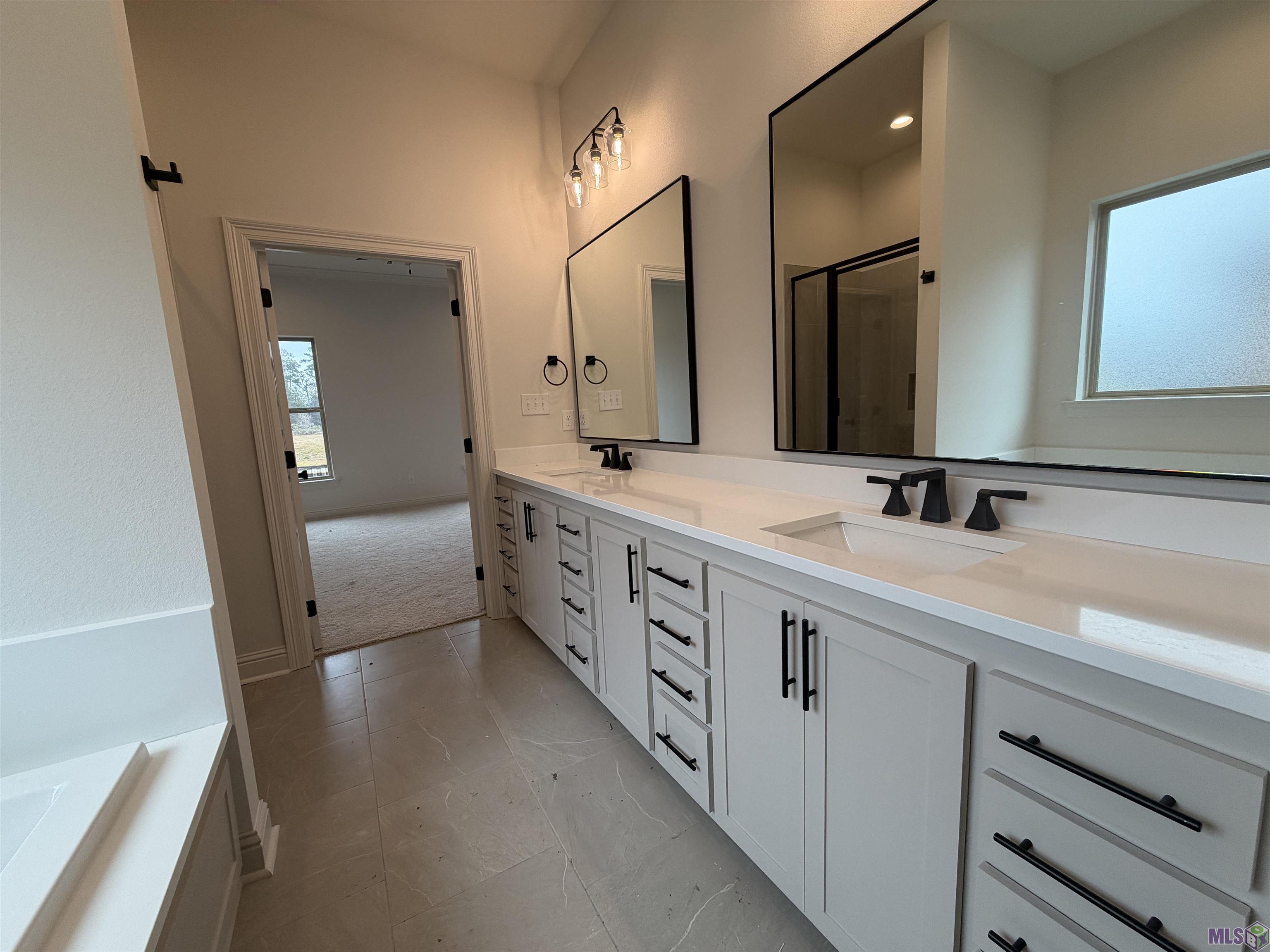 21438 Yellow Fin Drive Springfield, LA 70462 - Photo 14 of 34