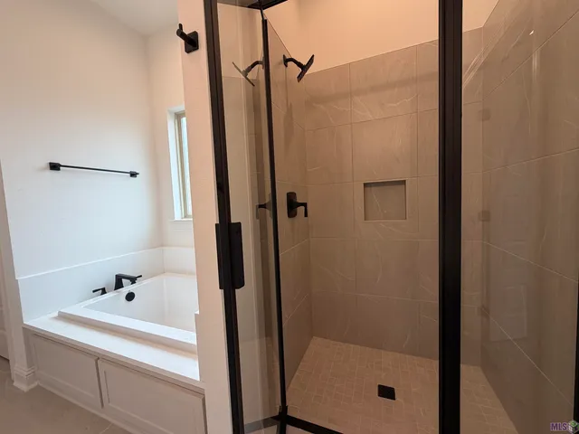 $407,985 | 21438 Yellow Fin Drive, Springfield, LA 70462