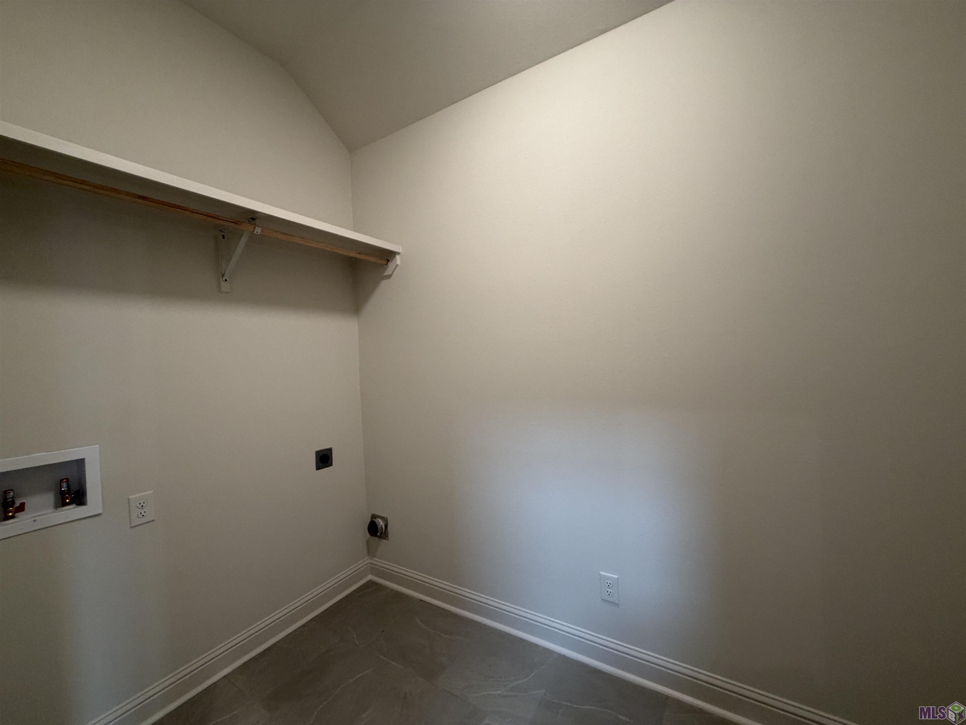 21438 Yellow Fin Drive Springfield, LA 70462 - Photo 17 of 34
