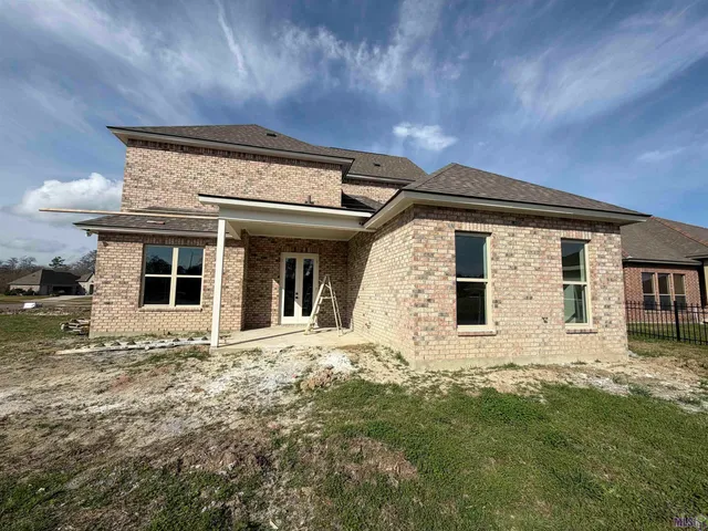 $407,985 | 21438 Yellow Fin Drive, Springfield, LA 70462
