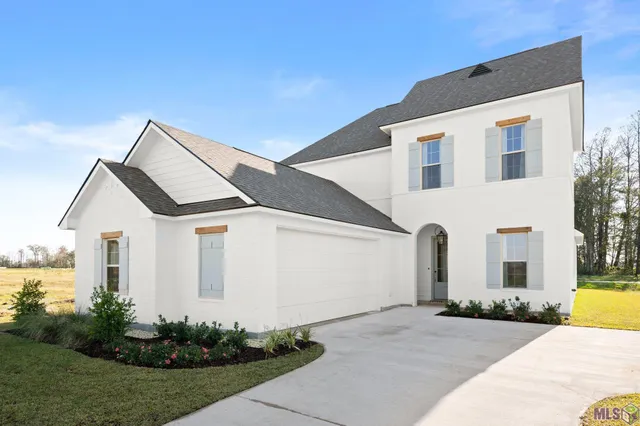 $407,985 | 21438 Yellow Fin Drive, Springfield, LA 70462