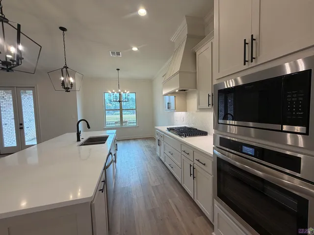 $407,985 | 21438 Yellow Fin Drive, Springfield, LA 70462