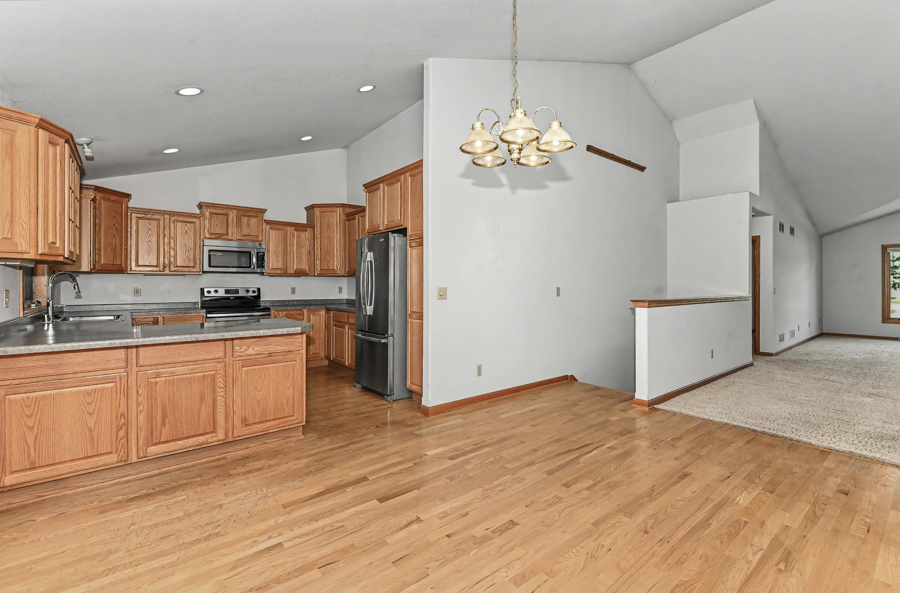 N22-w26492 Shooting Star Road, Unit 2 Pewaukee, WI 53072 - Photo 11 of 32 Dinette Area