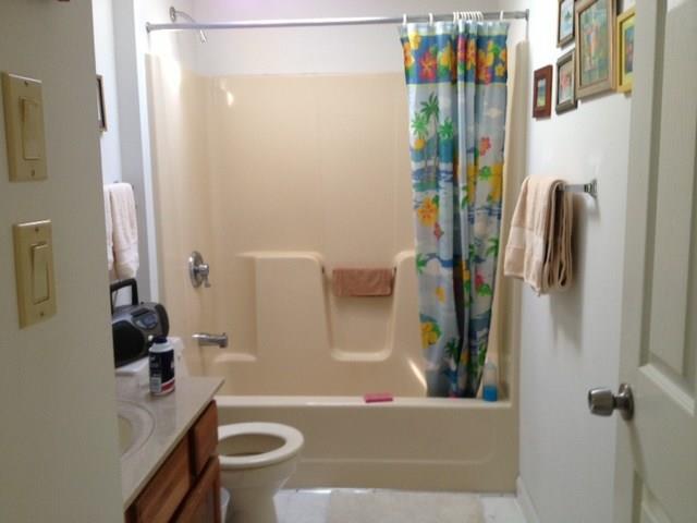62 Gray Ridge Road Penobscot, ME 04476 - Photo 15 of 19 Master bathroom
