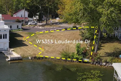$819,900 | W5353 Lauderdale Drive, La Grange, WI 53121