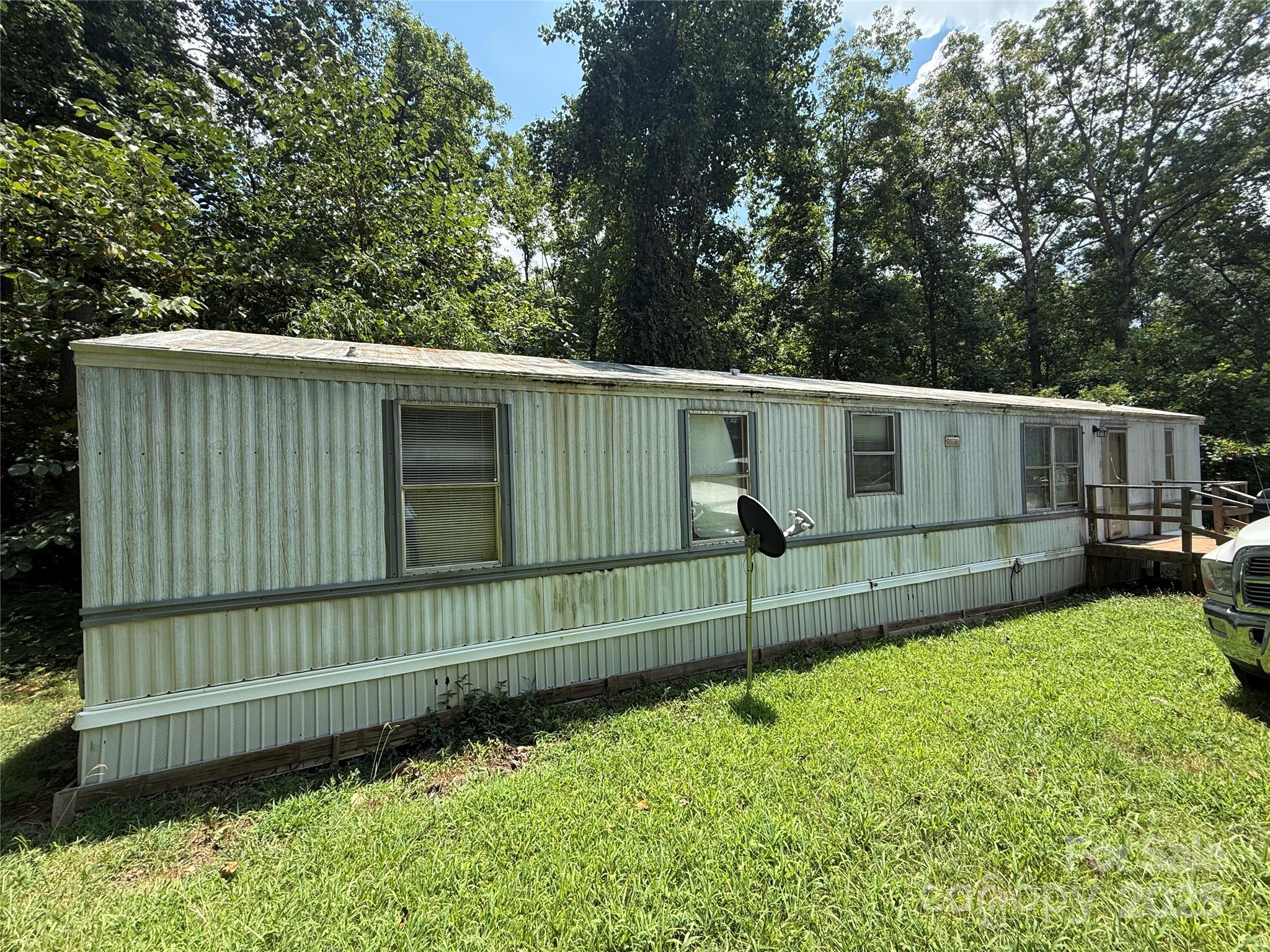 247 Star Road York, SC 29745 - Photo 3 of 9 a view of backyard with pathway