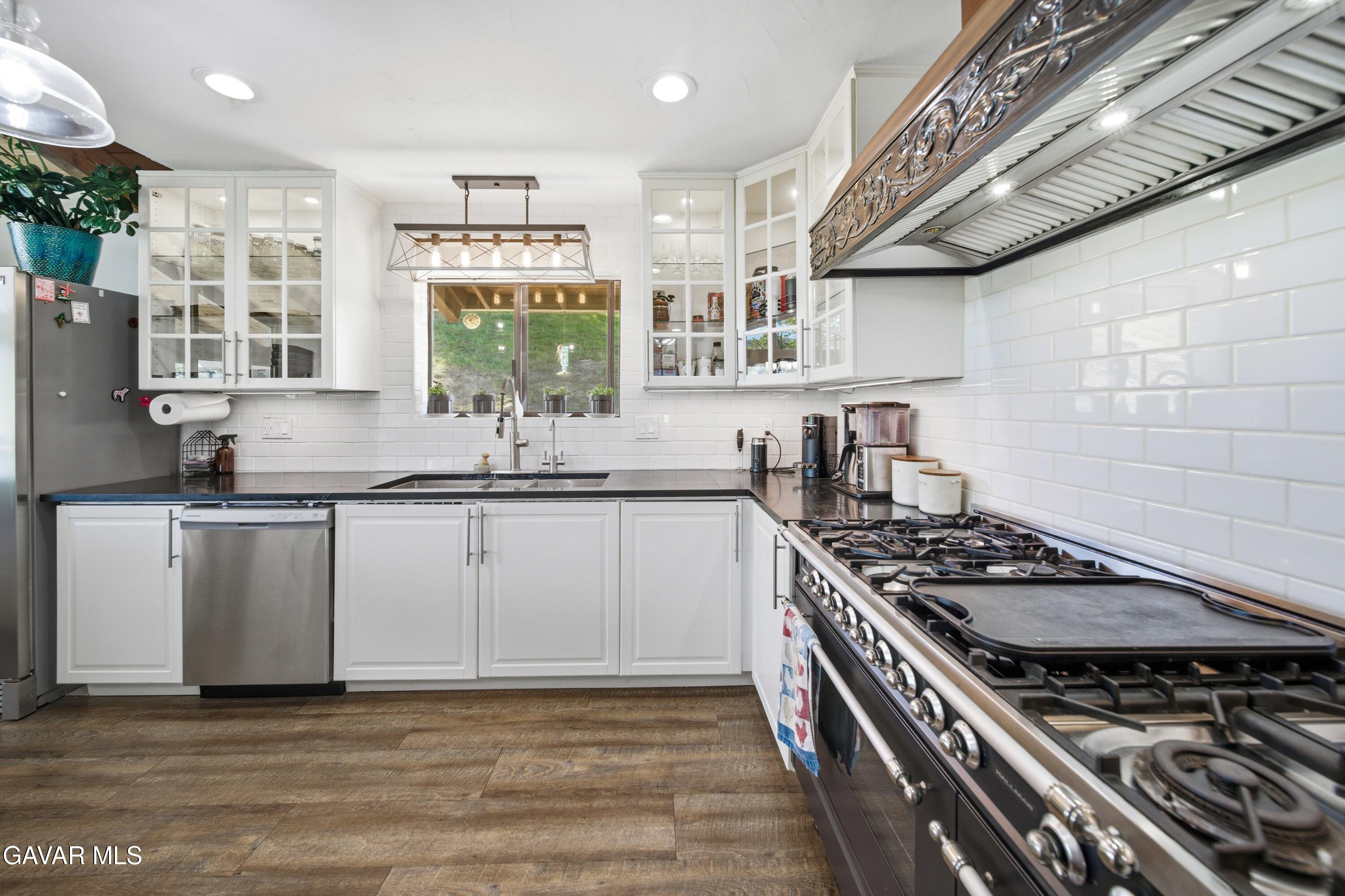 23580 Timberline Way Tehachapi, CA 93561 - Photo 15 of 50 23580 Timberline Way-16