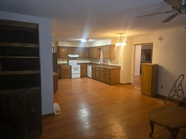 $350,000 | 607 State Rd S-8-375, Moncks Corner, SC 29461