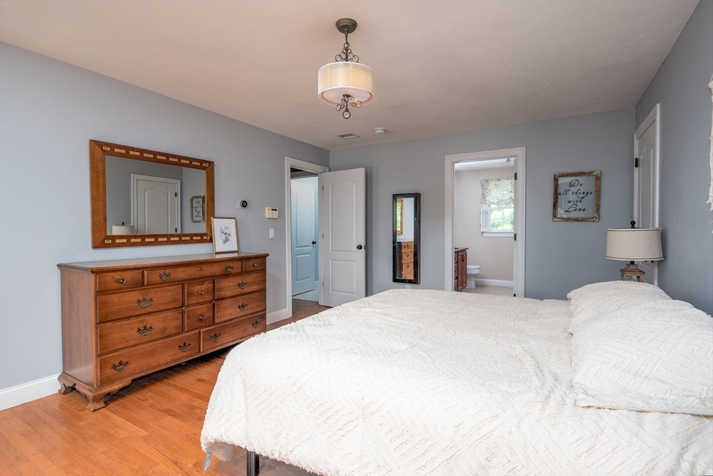 67 Old Farm Road Douglas, MA 01516 - Photo 18 of 42 Gallery Image 18