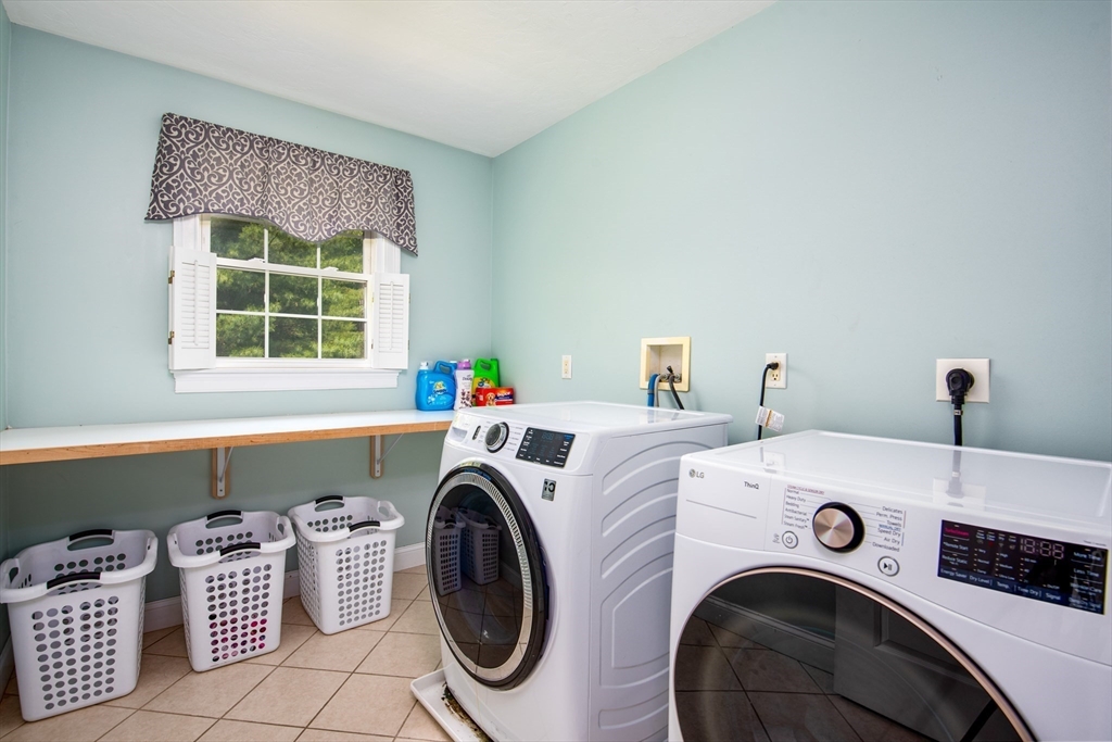 67 Old Farm Road Douglas, MA 01516 - Photo 22 of 42 Gallery Image 22