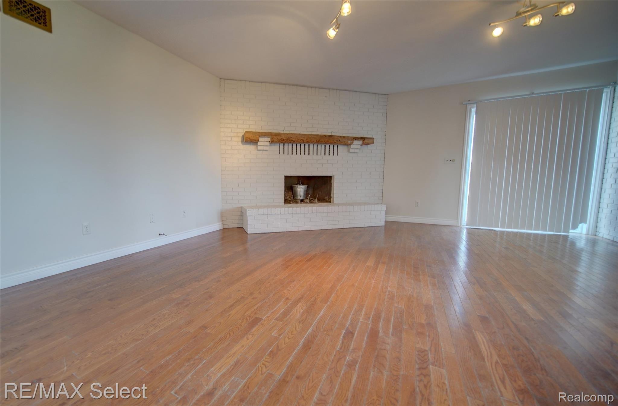 3080 Oak Grove Road Howell, MI 48855 - Photo 32 of 62 3080 Oak Drive Road 36.jpg