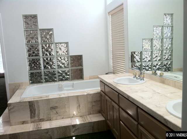 45 Winterberry Court Reno, NV 89511 - Photo 8 of 13 Photo 8