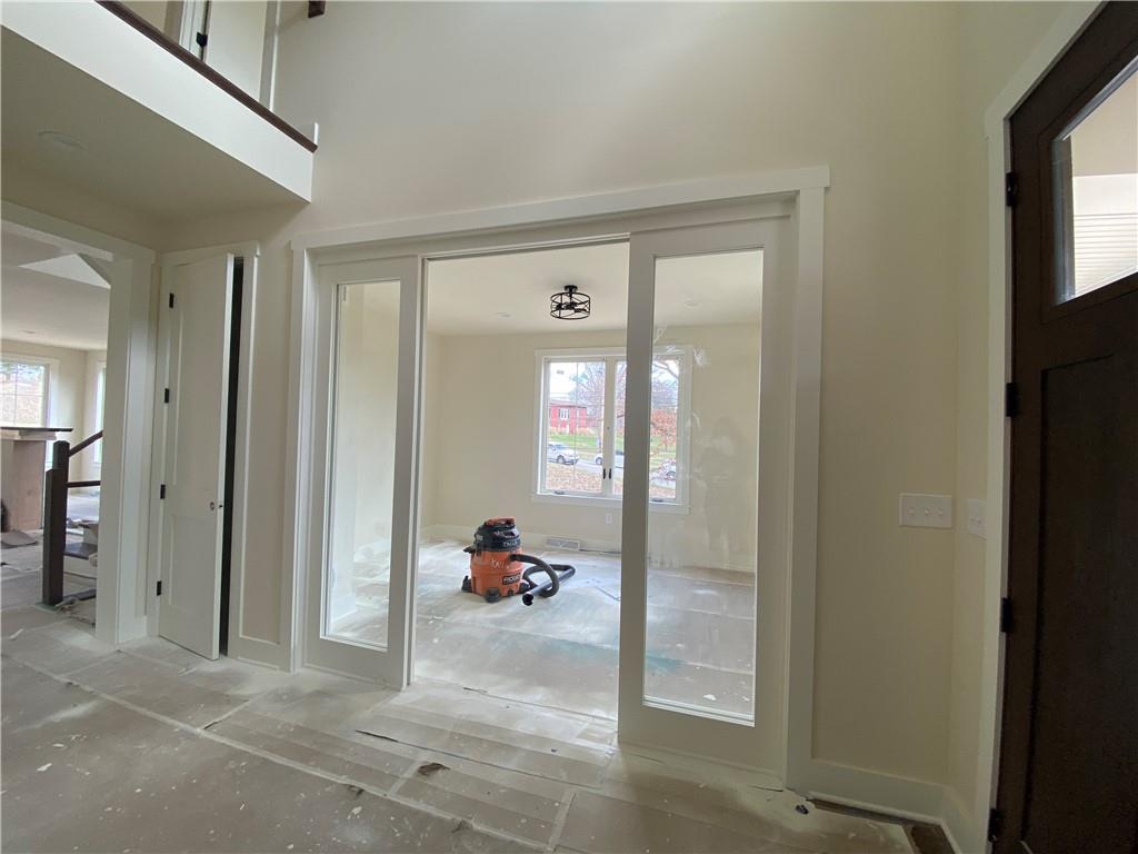 6943 Crider Road Mars, PA 16046 - Photo 10 of 25 Gallery Image 10
