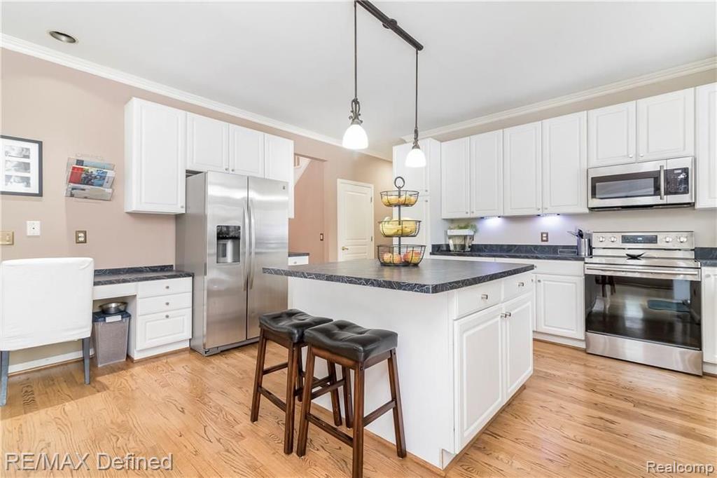 3085 Wilmington Court Rochester Hills, MI 48309 - Photo 12 of 45