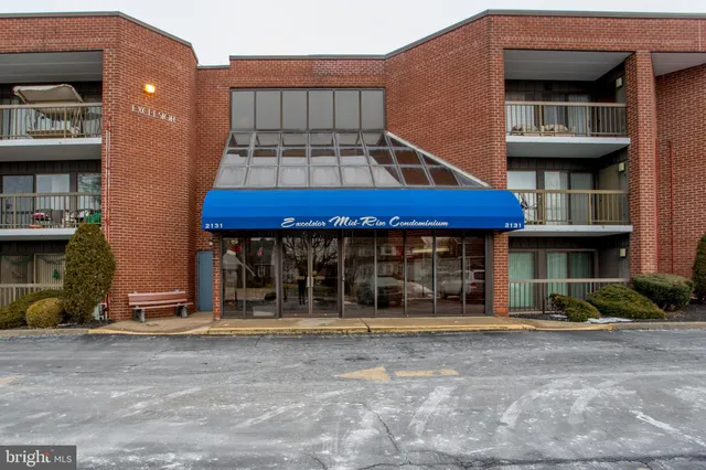 $219,900 | 2131 Welsh Road, Unit 207, Philadelphia, PA 19115