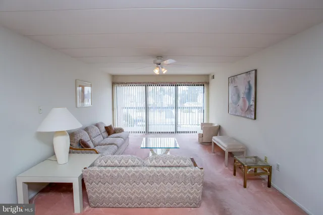 $219,900 | 2131 Welsh Road, Unit 207, Philadelphia, PA 19115