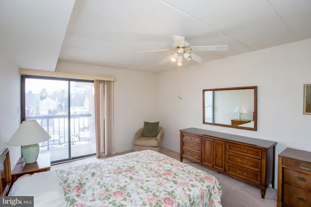 $219,900 | 2131 Welsh Road, Unit 207, Philadelphia, PA 19115