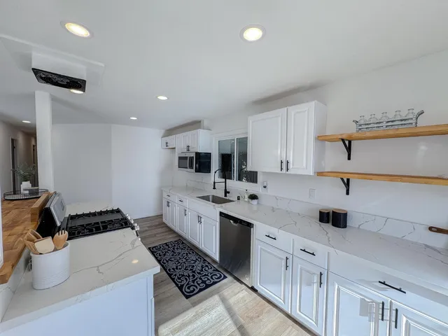 $164,900 | 5873 Hobbs Lane, Unit 57, Sacramento, CA 95842