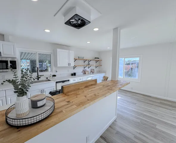 $164,900 | 5873 Hobbs Lane, Unit 57, Sacramento, CA 95842