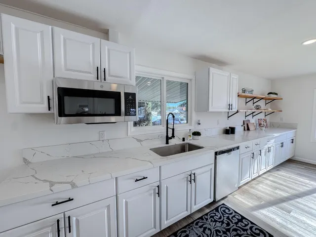 $164,900 | 5873 Hobbs Lane, Unit 57, Sacramento, CA 95842