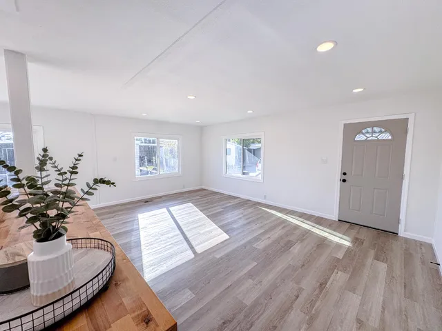 $164,900 | 5873 Hobbs Lane, Unit 57, Sacramento, CA 95842