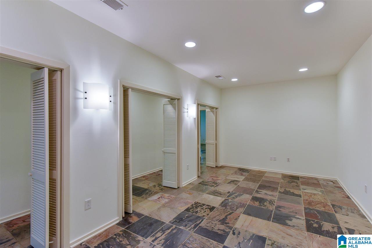 2926 Smyer Road Birmingham, AL 35209 - Photo 39 of 49