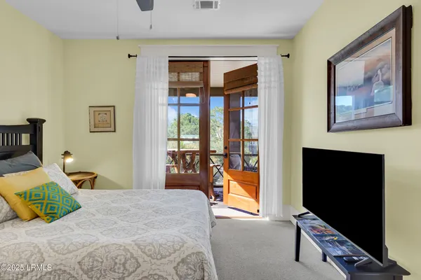 $429,900 | 154 Cherokee Farms Road, Unit 3B, Beaufort, SC 29906