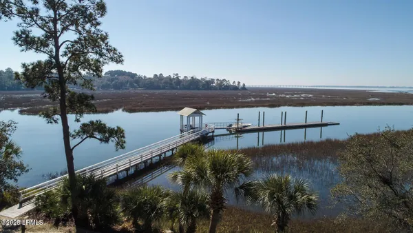$429,900 | 154 Cherokee Farms Road, Unit 3B, Beaufort, SC 29906