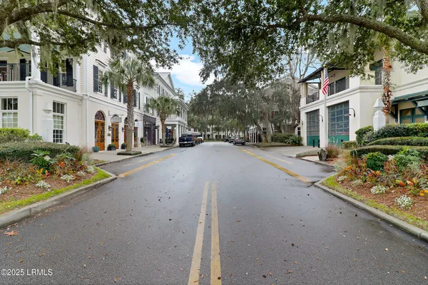 $429,900 | 154 Cherokee Farms Road, Unit 3B, Beaufort, SC 29906
