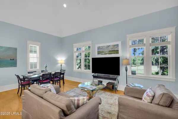 $429,900 | 154 Cherokee Farms Road, Unit 3B, Beaufort, SC 29906